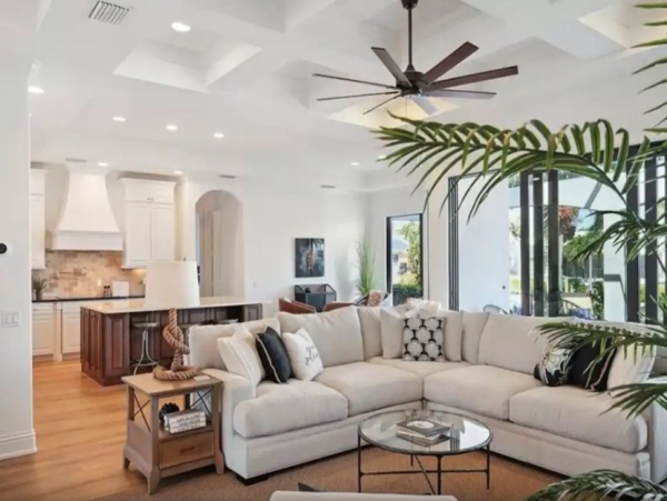 Impressive Five Bedroom  Coastal Retreat with Private Pool in Marco Island